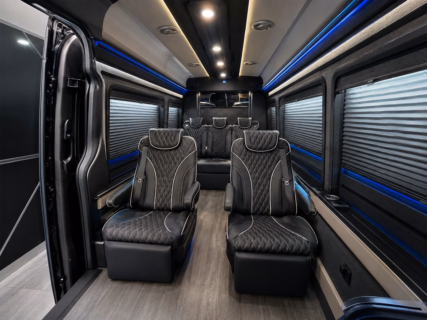 no hassle airport transfers to hollywood burbank airport bur john wayne airport sna